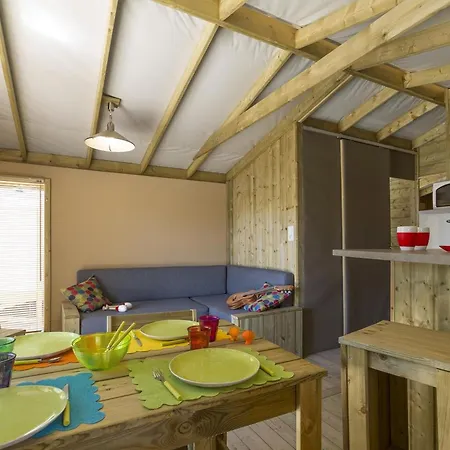 Domaine Residentiel De Plein Air Le Bois D'amour Campsite Quiberon