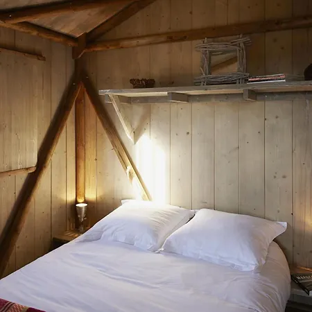 Domaine Residentiel De Plein Air Le Bois D'amour Campsite