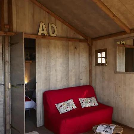 Domaine Residentiel De Plein Air Le Bois D'amour *